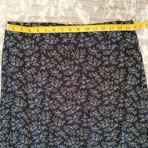 L.L. Bean Floral Lined Women's A-Line Skirt Plus 14P Black Blue - Picture 12 of 14